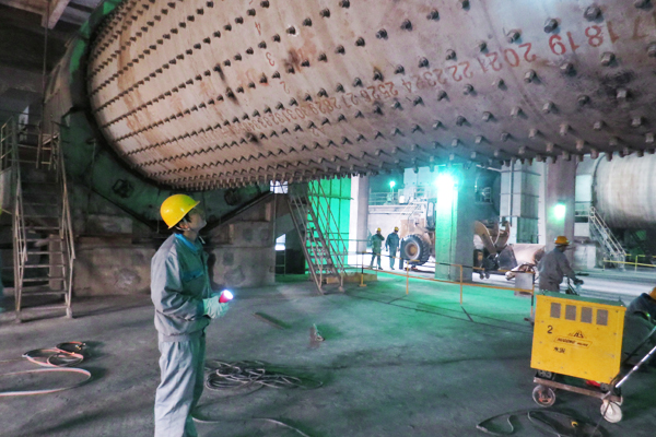Ball mill for VS test run